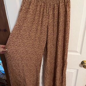 ❗️SOLD❗️Floral Print Women's Pants